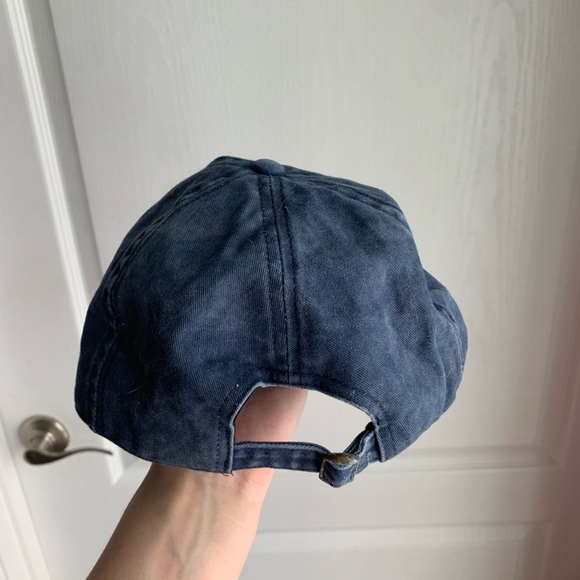 David and Young Dog Mom Cap in Dark Blue - Picture 6 of 6